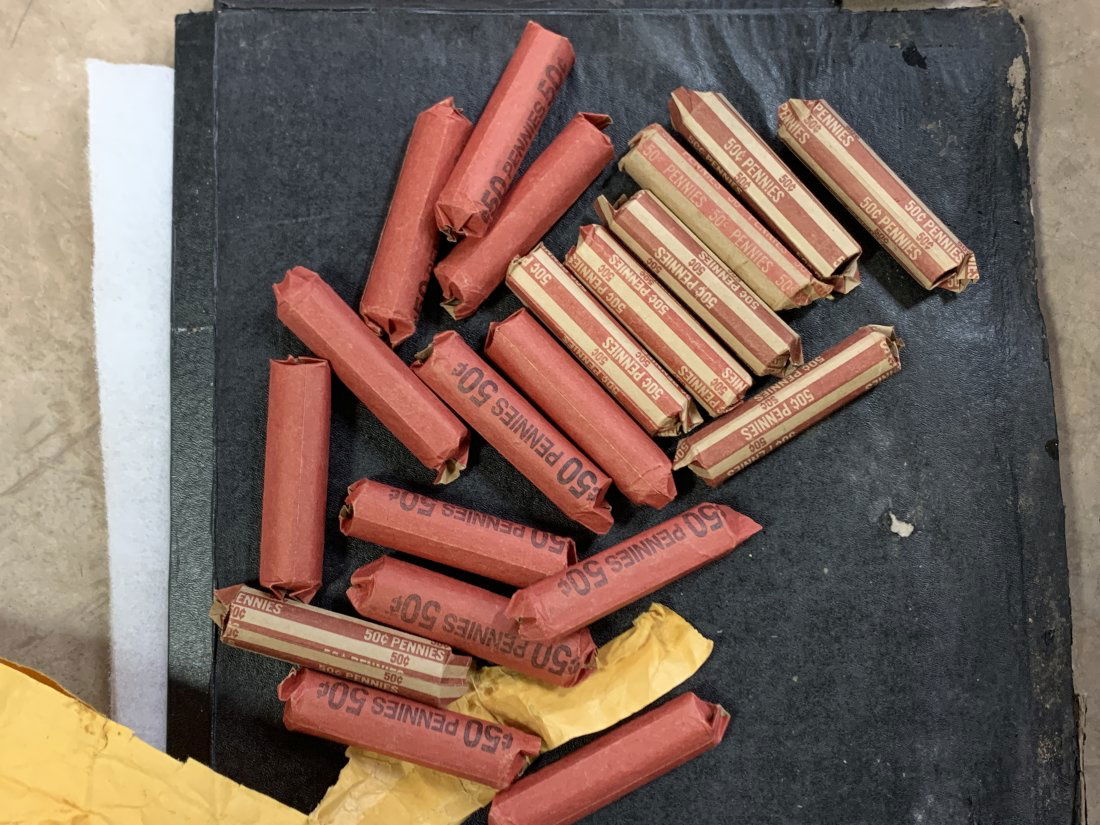 Approximately 1000 Wheat Pennies according to weight: GRADES ON THE SLEEVES ARE FROM THE PREVIOUS COLLECTOR/OWNER. I MAKE NO CLAIM OR HAVE NO KNOWLEDGE OF COINS. MY OPINION AND HIS DOES NOT COUNT, BUT YOU MAY WANT TO USE HIS OPINION AS A GUIDE. HE WAS AN