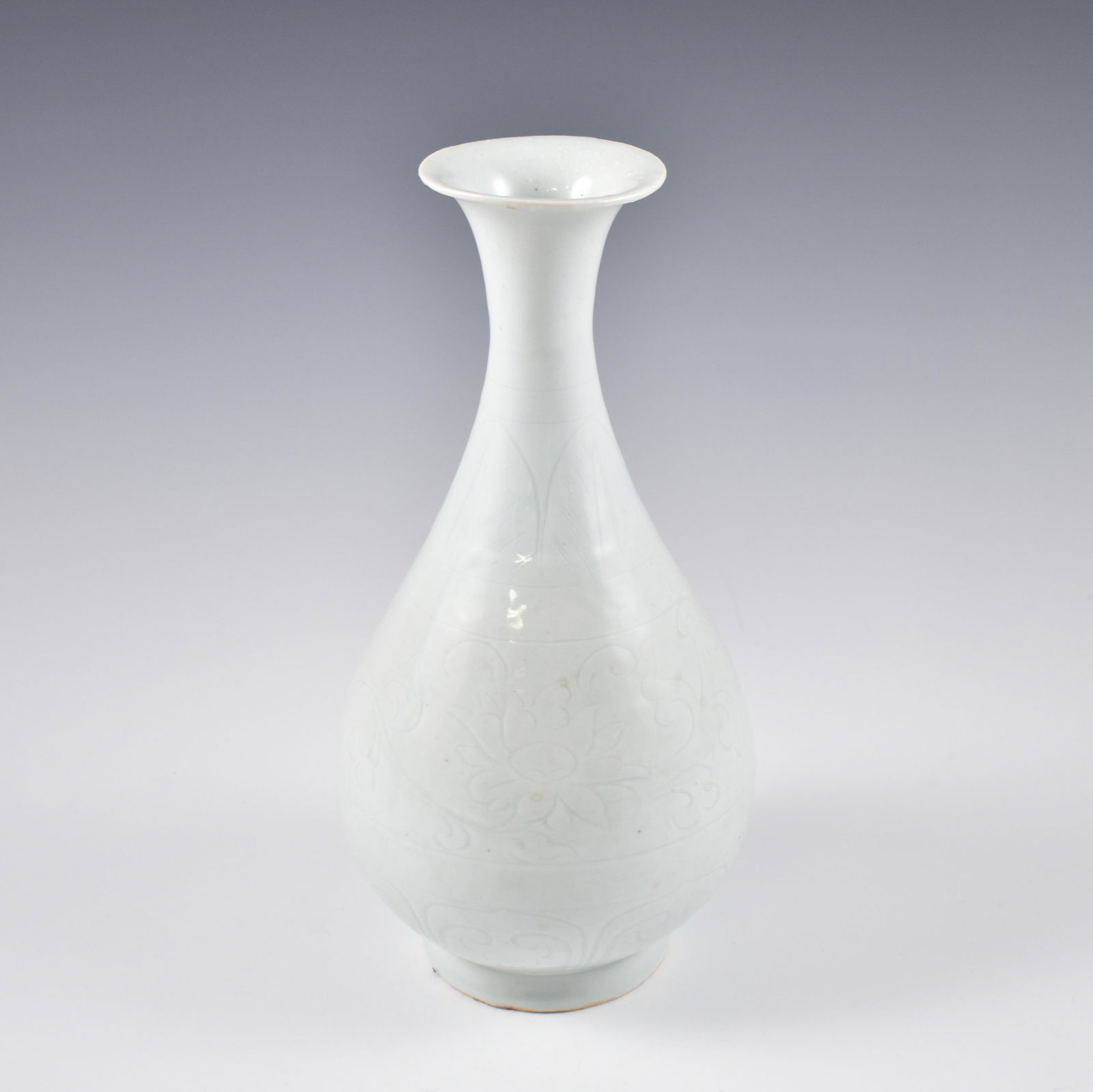 YUAN SGRAFFITTO PEAR VASE (1 of 6)
