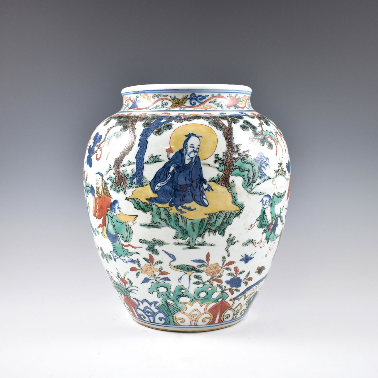 MING JIAJING WUCAI FIGURINES & LANDSCAPE JAR (1 of 8)