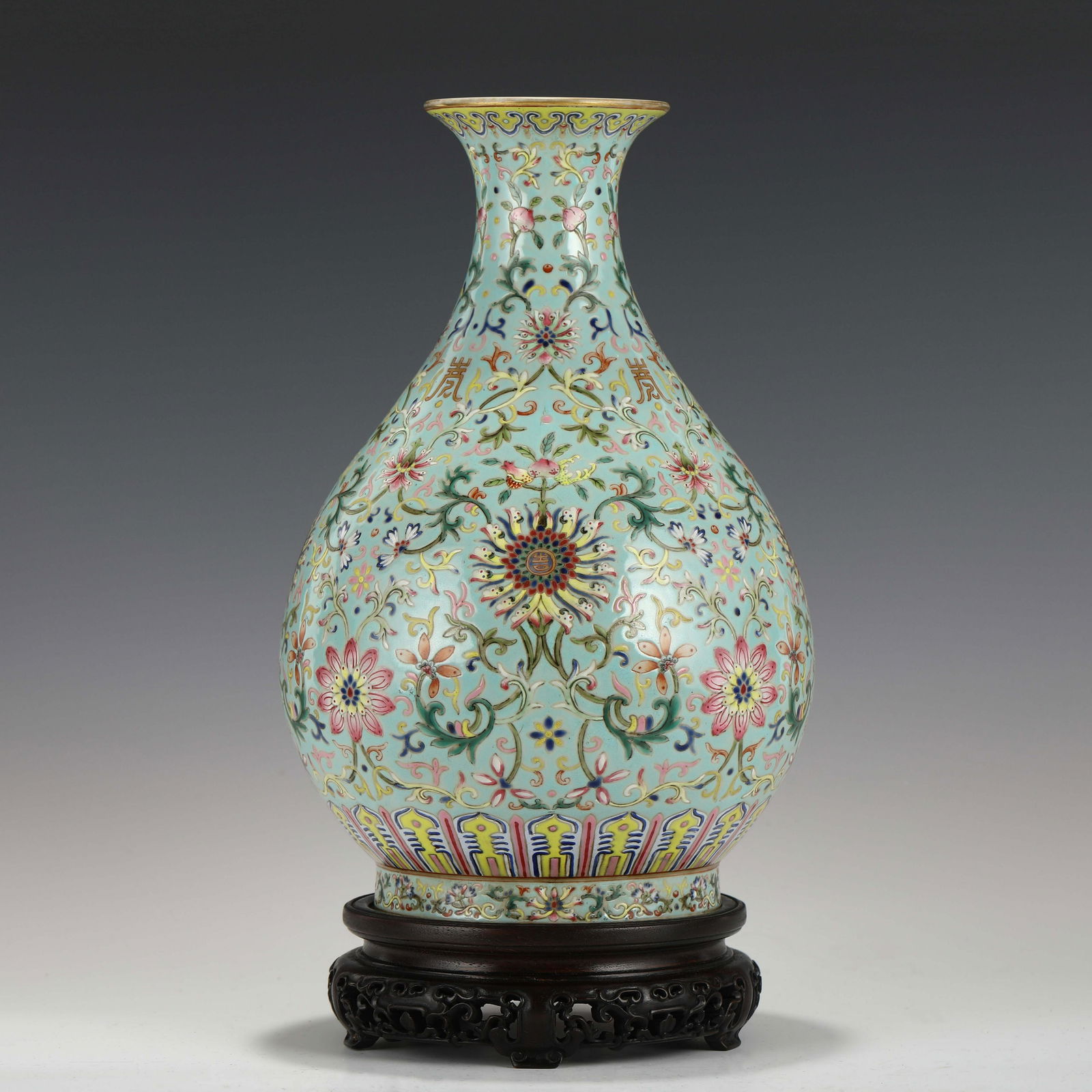 TONGZHI FAMILLE ROSE VASE ON STAND (1 of 10)