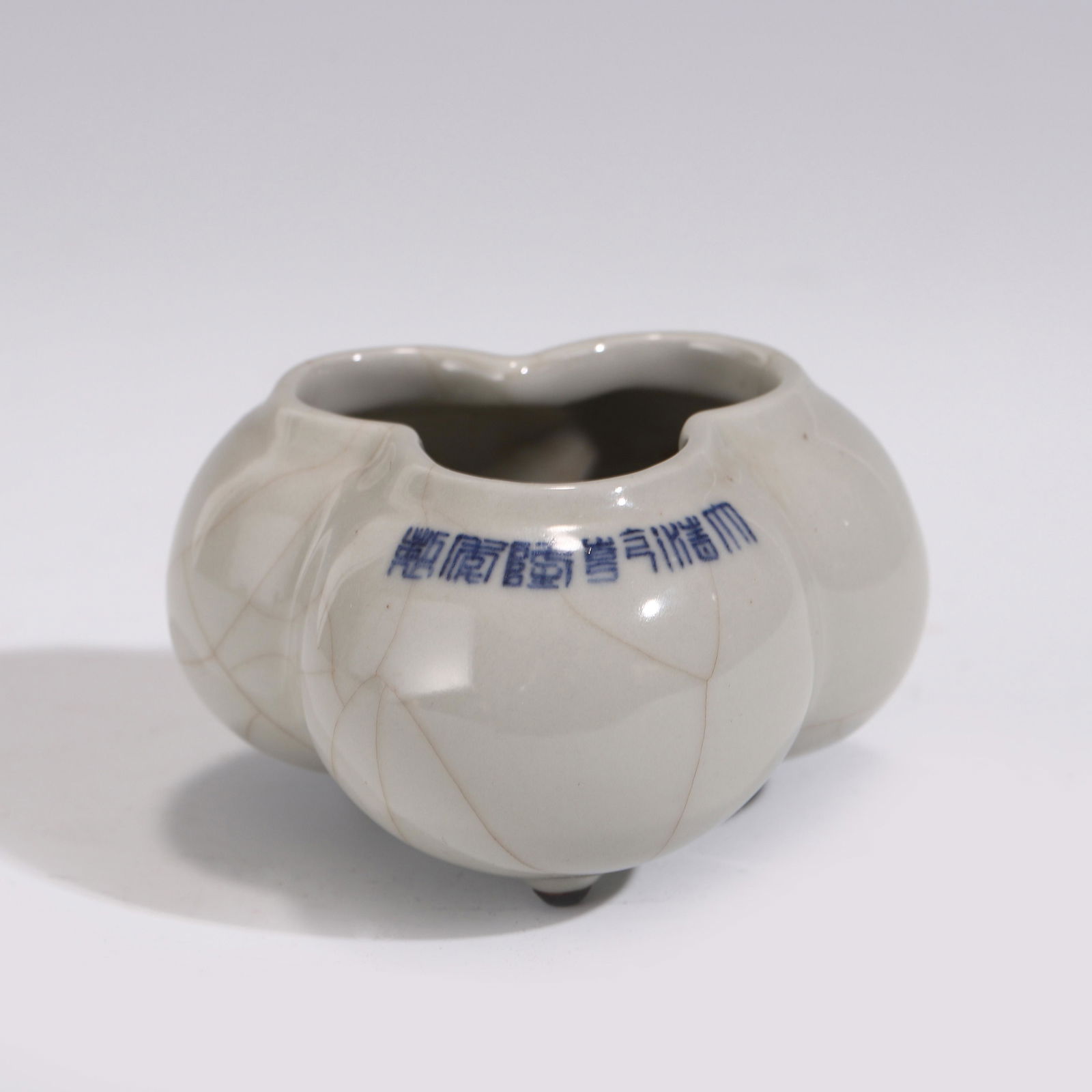 QING GE TYPE GLAZED TRIPOD CENSER (1 of 7)