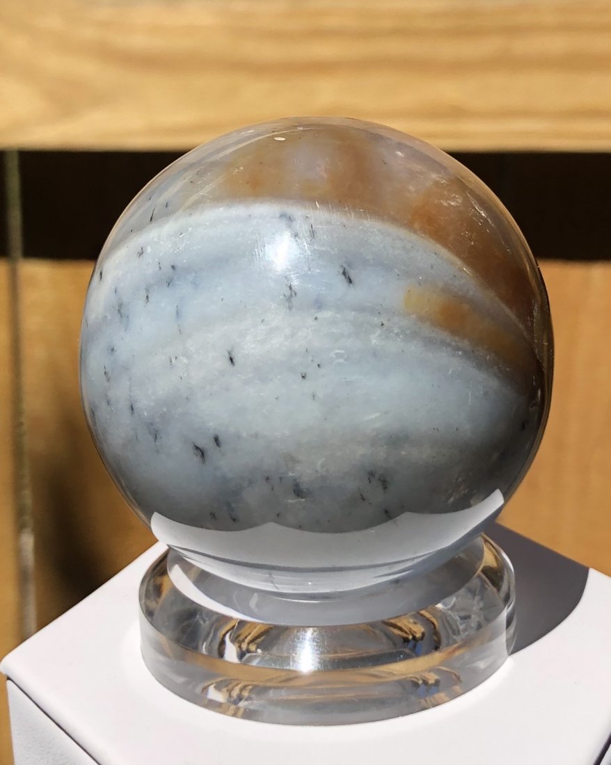 Agate Sphere (1 of 1)