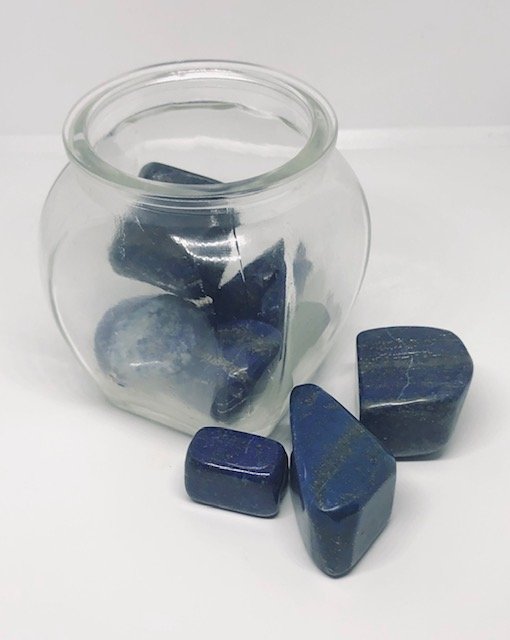 Larger Lapis Lazuli Tumbles: 100 grams of larger lapis tumbles. *PLEASE NOTE PICTURE MAY INCLUDE MORE OR LESS AND IS FOR REFERENCE ONLY. YOU WILL RECEIVE 100 GRAMS OF THIS VARIETY.