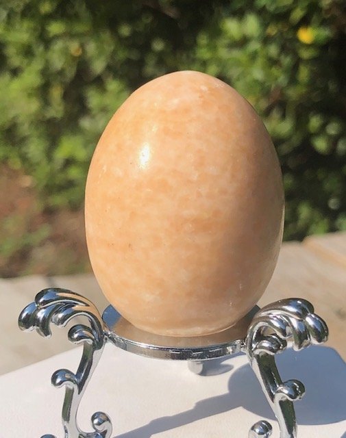 Orange Travertine Egg: Nice little 2" orange travertine egg carving.