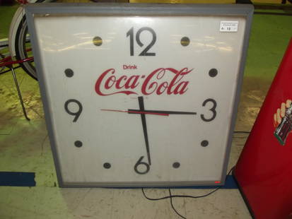 Clock: 28" x 28" Coca Cola Clock