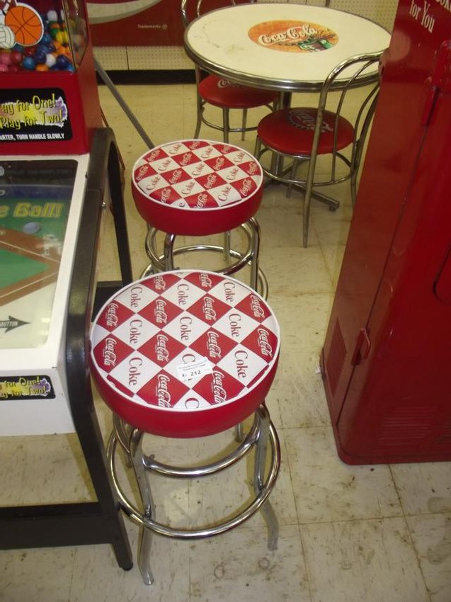 Stool (1 of 1)
