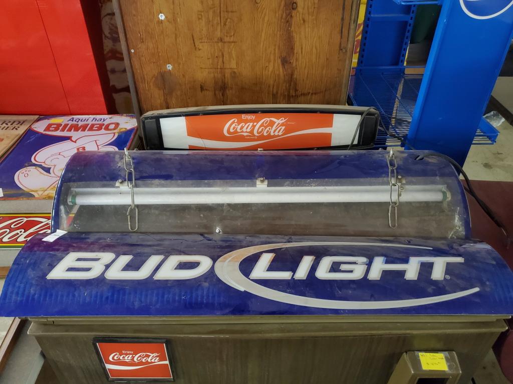 BUD LIGHT POOL TABLE LIGHT (1 of 1)