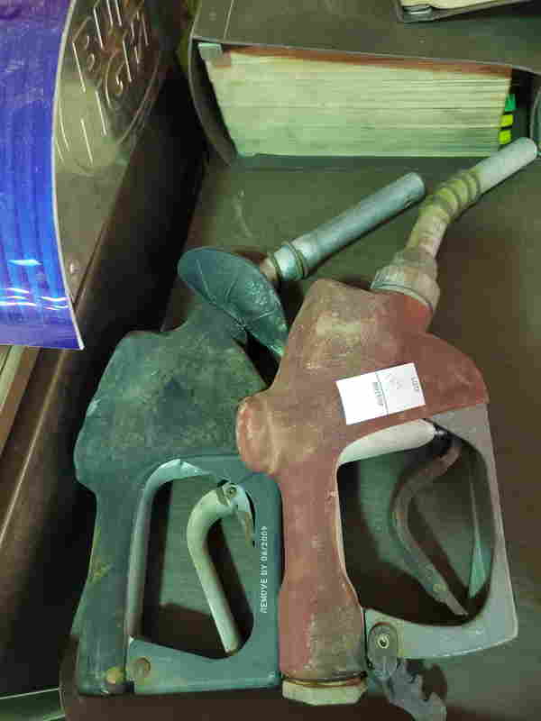 2 Gas Pump Handles (0124) on Jan 01, 2022 Prosperity Auction Co. LLC