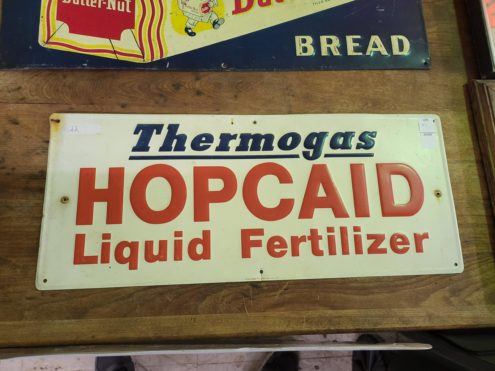Thermo Gas Sign (1 of 1)