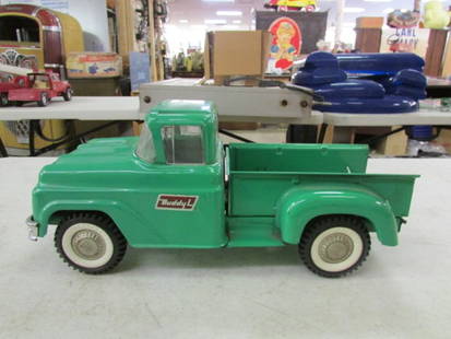 Buddy L Green Truck Pressed Steel: Buddy L Green Truck Pressed Steel
