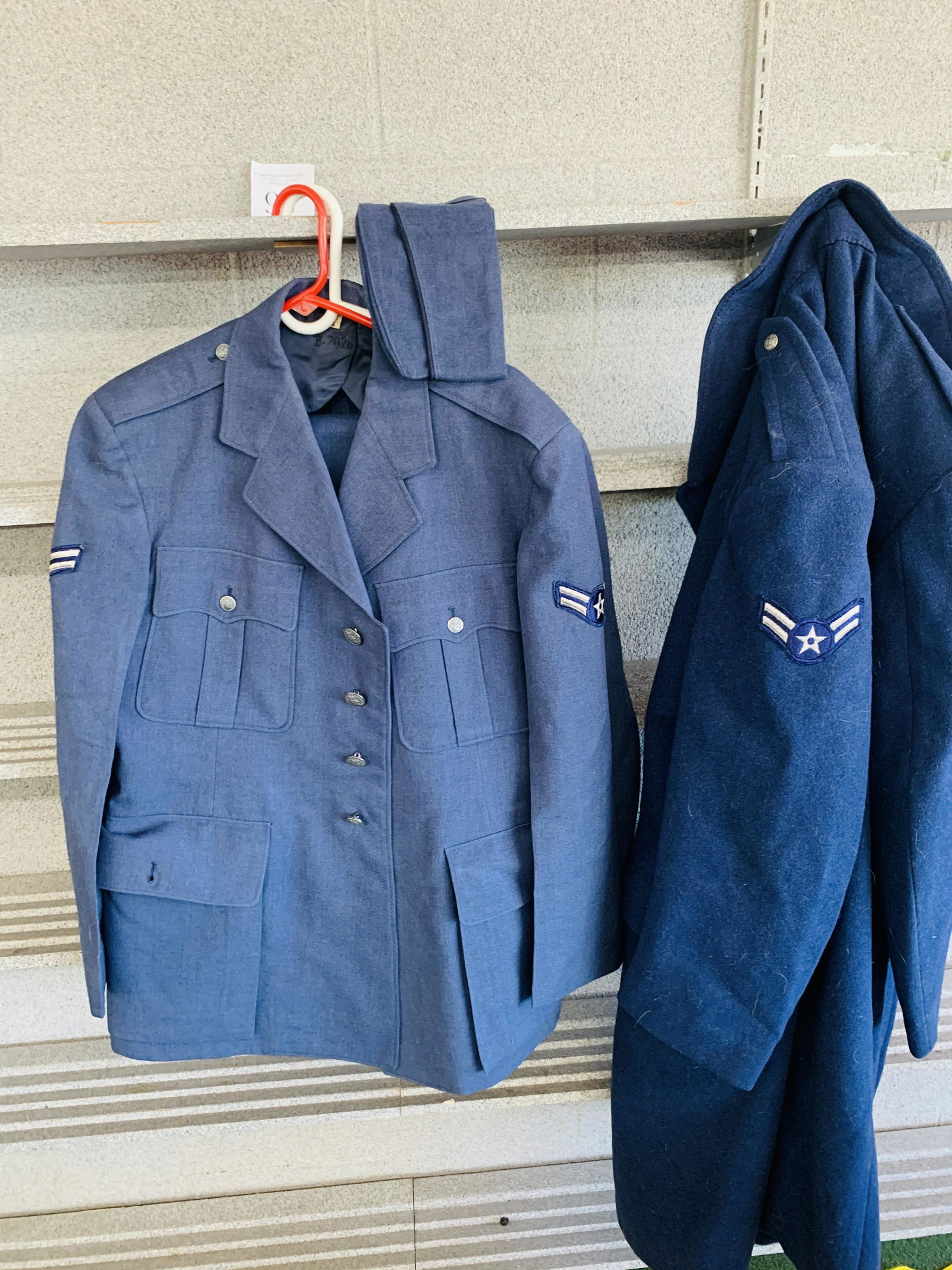 Air Force Uniform DRESS BLUES Overcoat and Hat: Air Force Uniform DRESS BLUES Overcoat and Hat EXCELLENT CONDITION