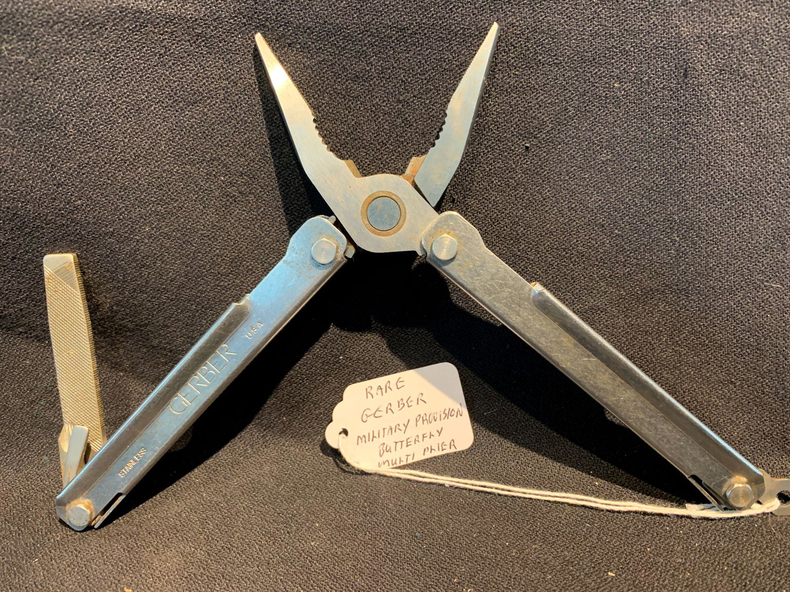 rare GERBER Military Precision Butterfly knife: rare GERBER Military Precision Butterfly knife