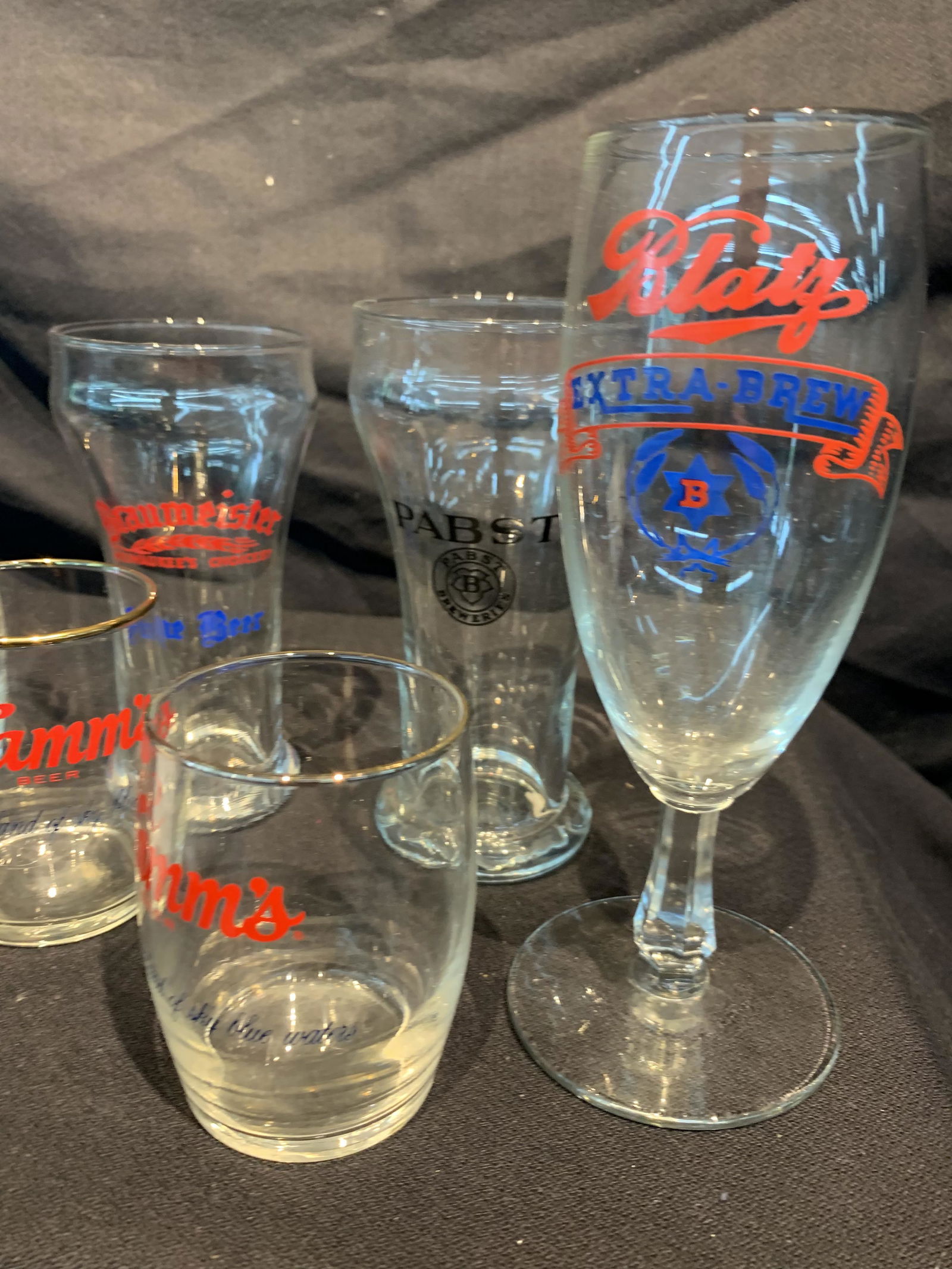 group of 7 Hamms Carlings Blatz vintage BEER: group of 7 Hamms Carlings Blatz vintage BEER advertising glasses