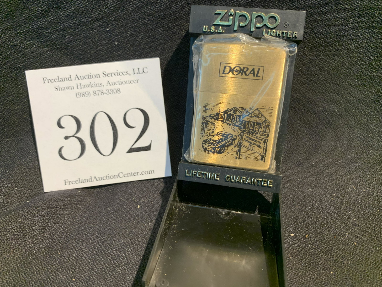 Zippo Lighter in original case DORAL Advertising: Zippo Lighter in original case DORAL Advertising