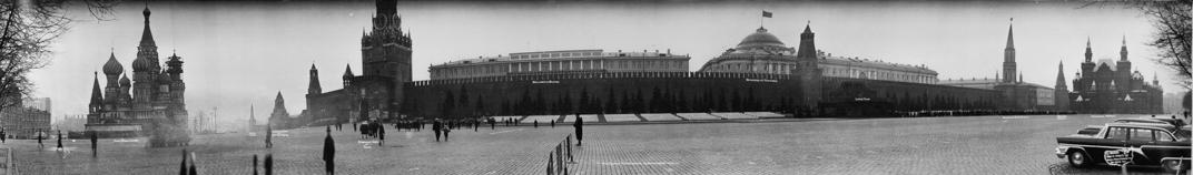 E. O. GOLDBECK Red Square Soviet Union 1967 (1 of 2)