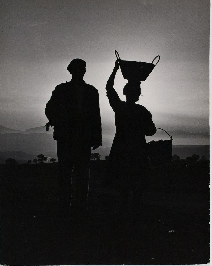 ALFRED EISENSTAEDT After a Day (1 of 3)