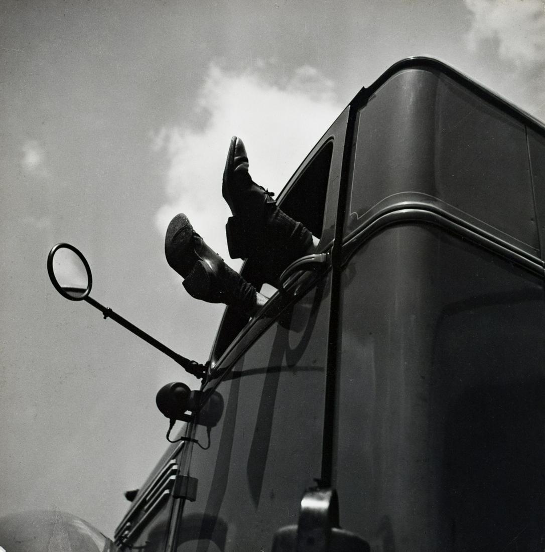 SOL LIBSOHN Delightful Vintage Print Photo League (1 of 3)