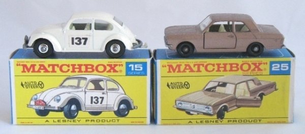 2x Matchbox Regular Wheel 15d VW + 25d Ford F BOX