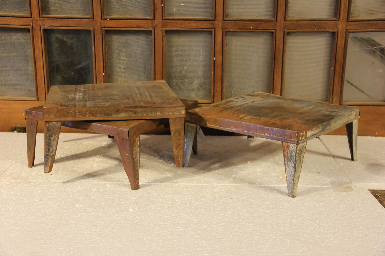 Lot of 3 Metal Risers (1 of 3)