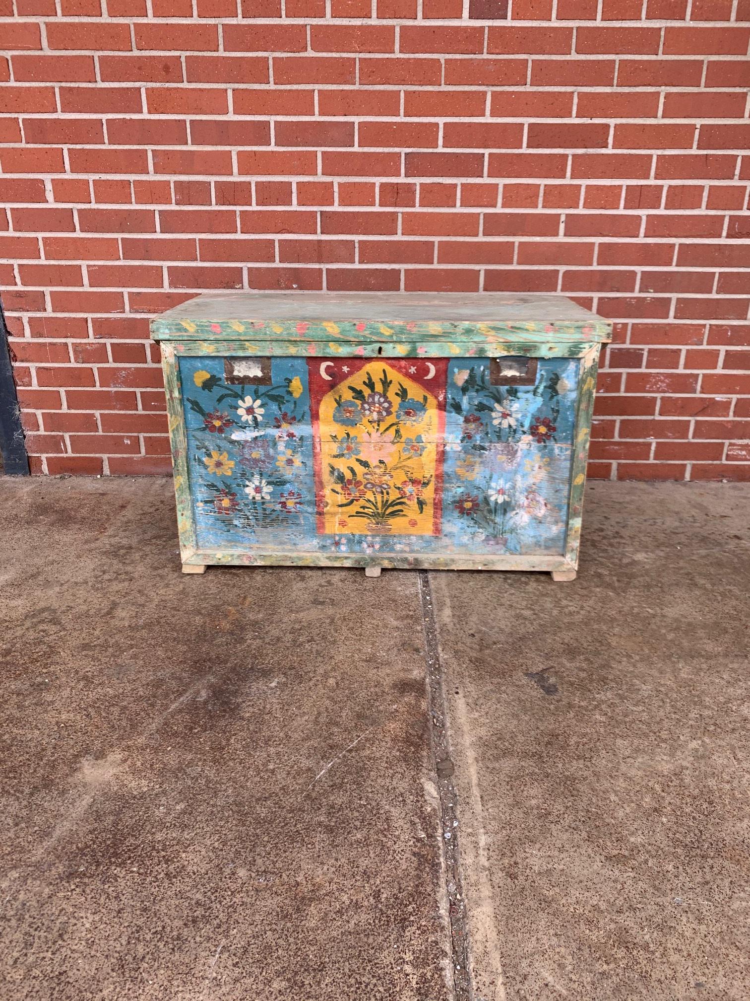 Turkish Trunk (1 of 3)