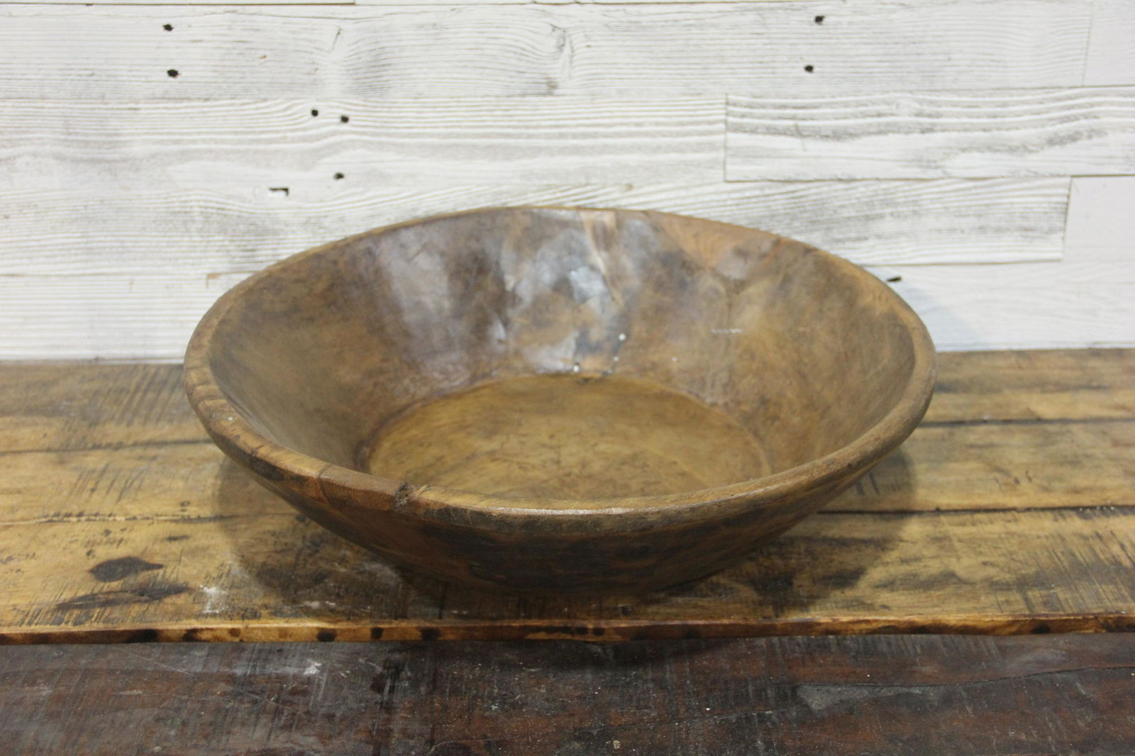 Hand Carved Large Wooden Parat Bowl (1 of 3)
