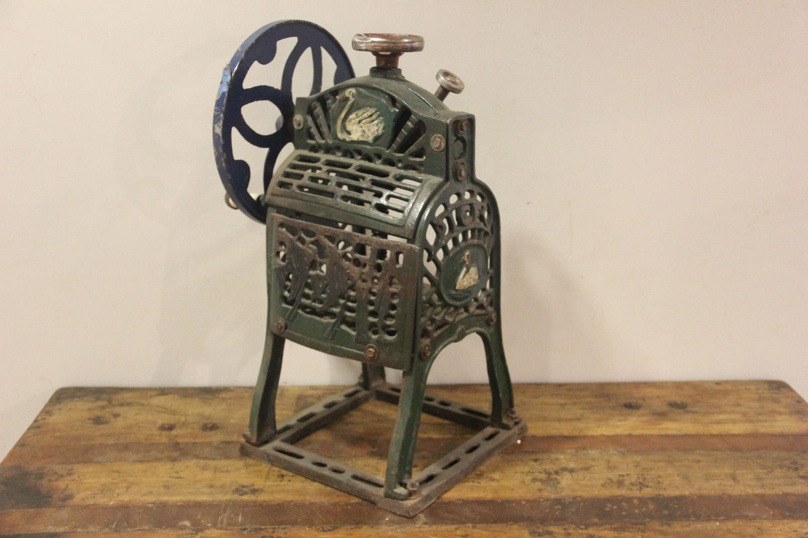 Iron Ice Shaver (1 of 4)