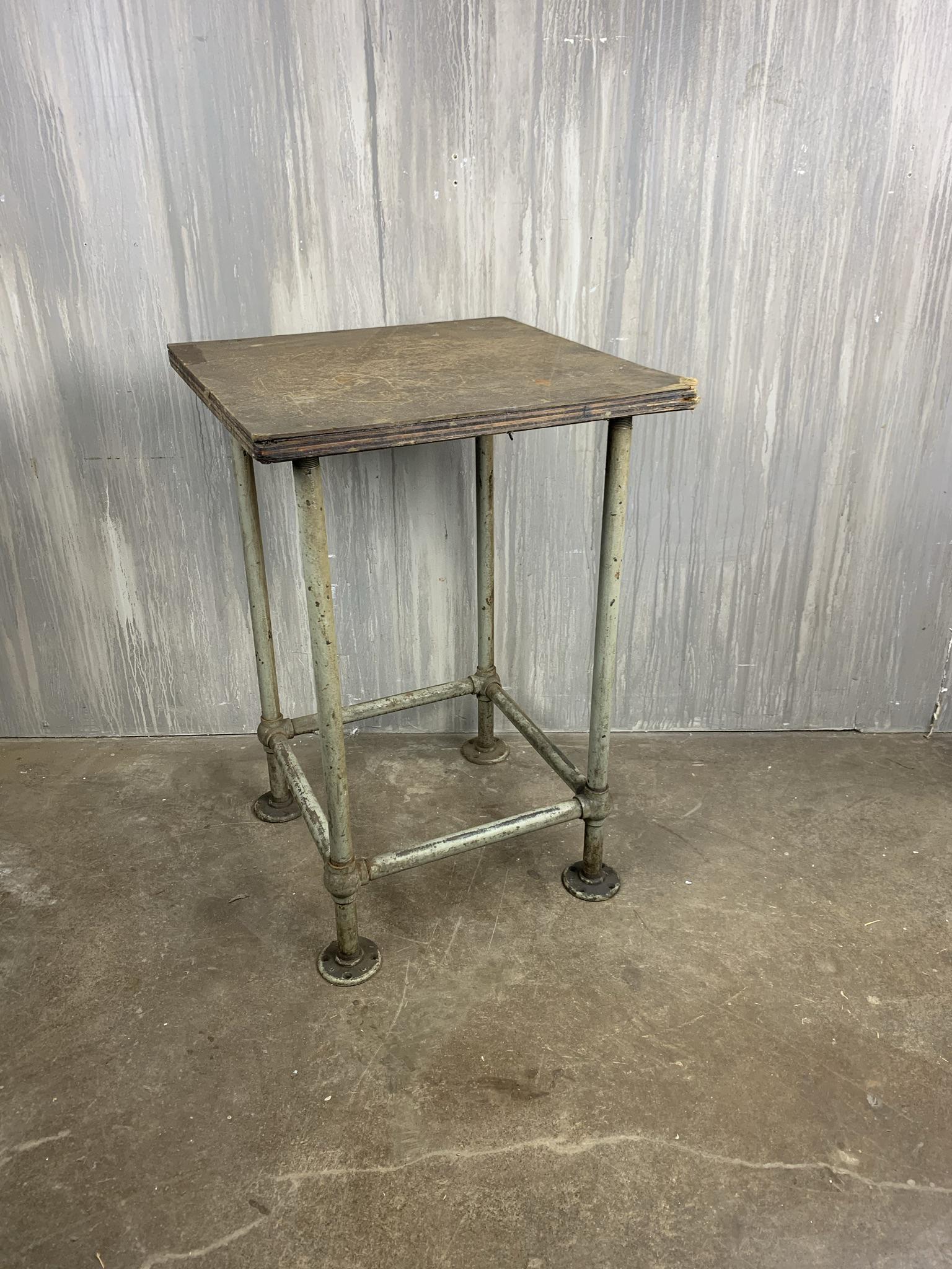 Industrial Pipe Table: Great pipe leg industrial table with original patina