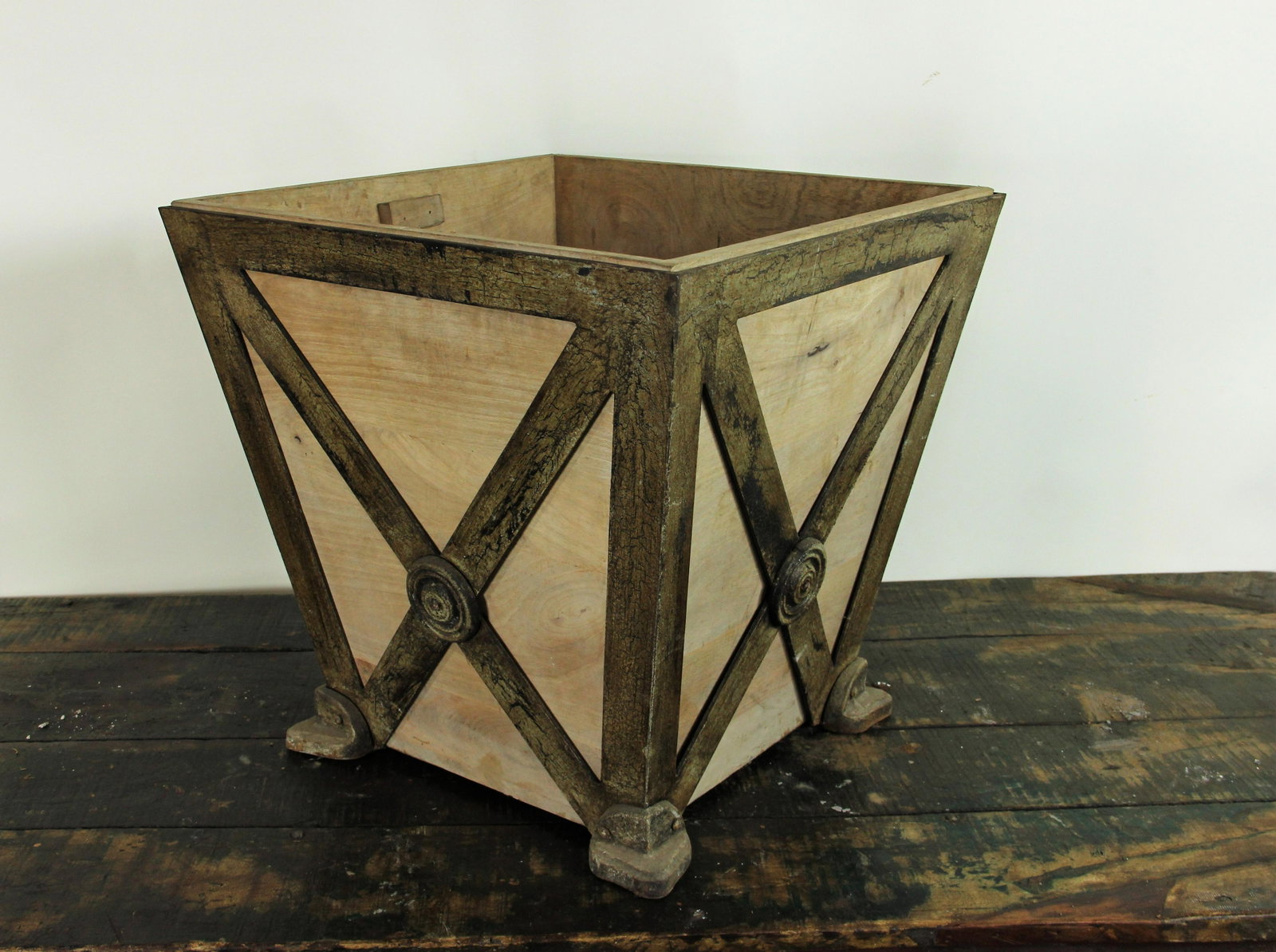 Industrial Wood and Iron Planter: Industrial Wood and Iron Planter