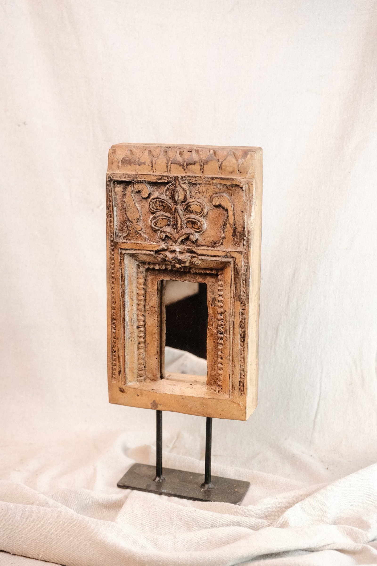 Anglo-Indian Carved Wood Mirror on Metal Stand: Anglo-Indian Hand Carved Wood Mirror