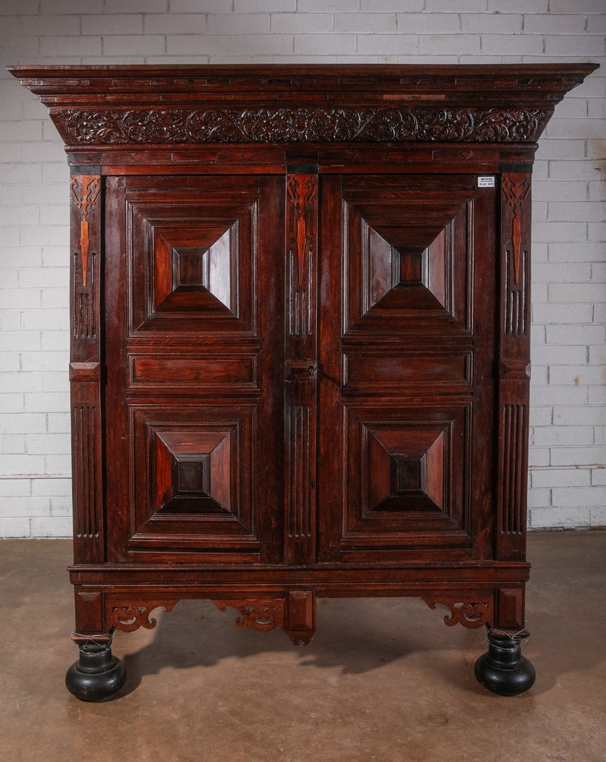 18th Century Oak Pillow Cabinet With Ebony Inlay (1 of 6)