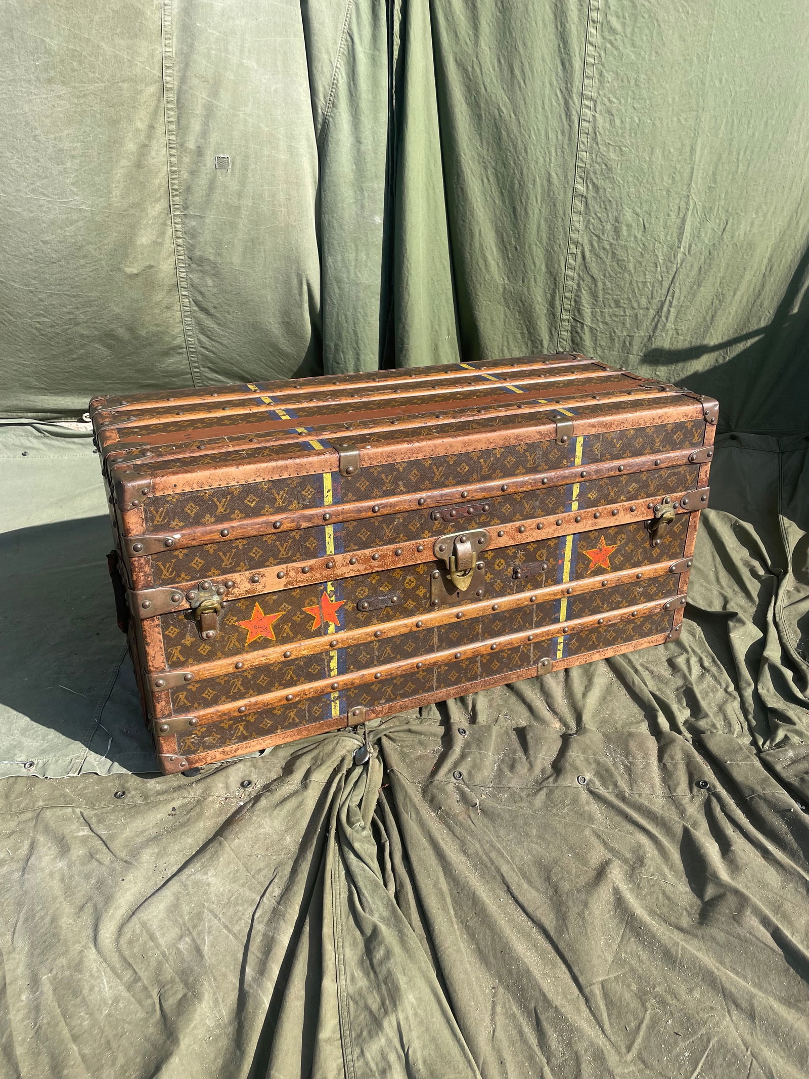 Vintage Louis Vuitton Steamer Trunk (1 of 13)