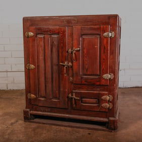 Vintage Farmhouse Wooden Ice Chest