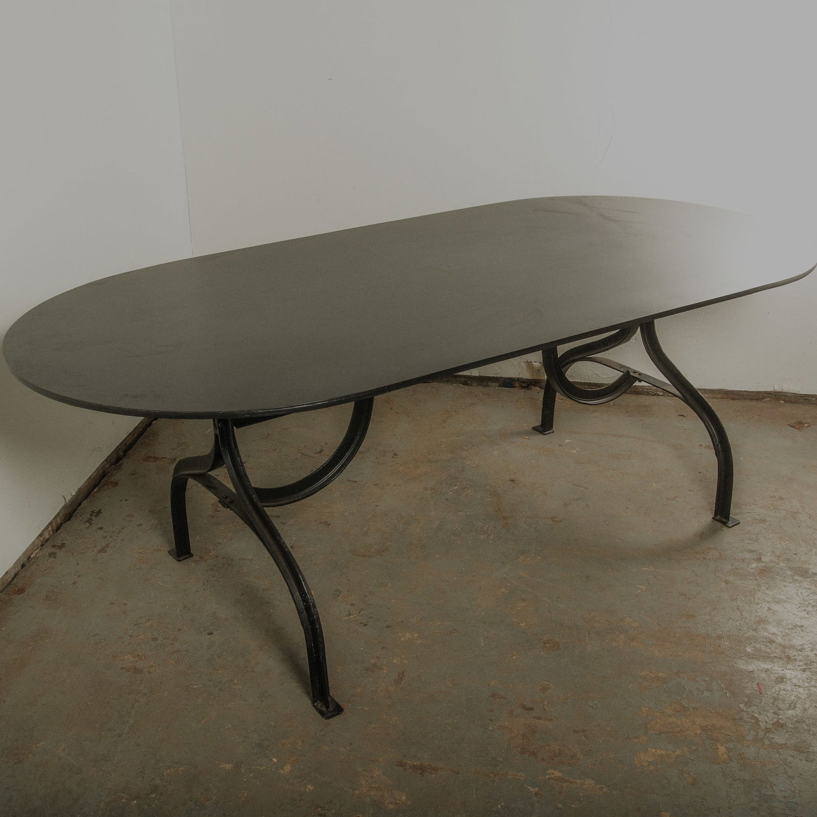 Modern style Black Iron Minimalistic Dining Table (1 of 5)