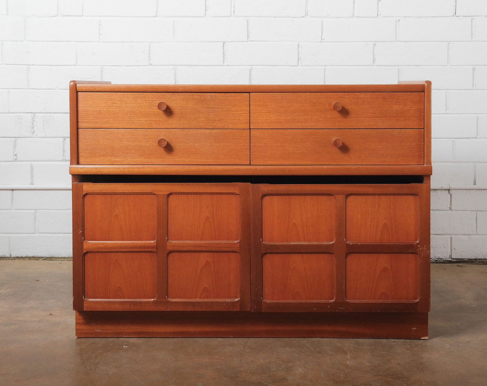 Mid-Century Modern Dresser/Sideboard with Paneled Doors (1 of 5)