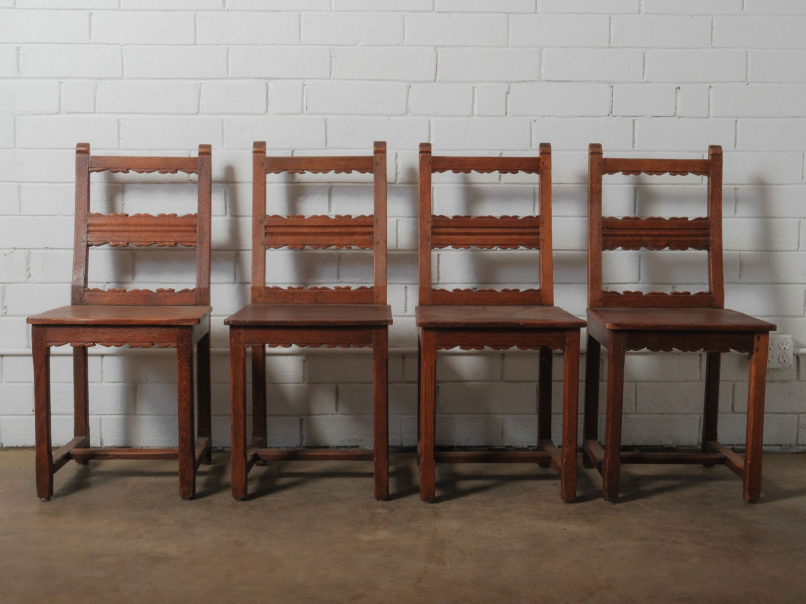 Set of 4 Ladder-Back Dining Chairs (1 of 7)