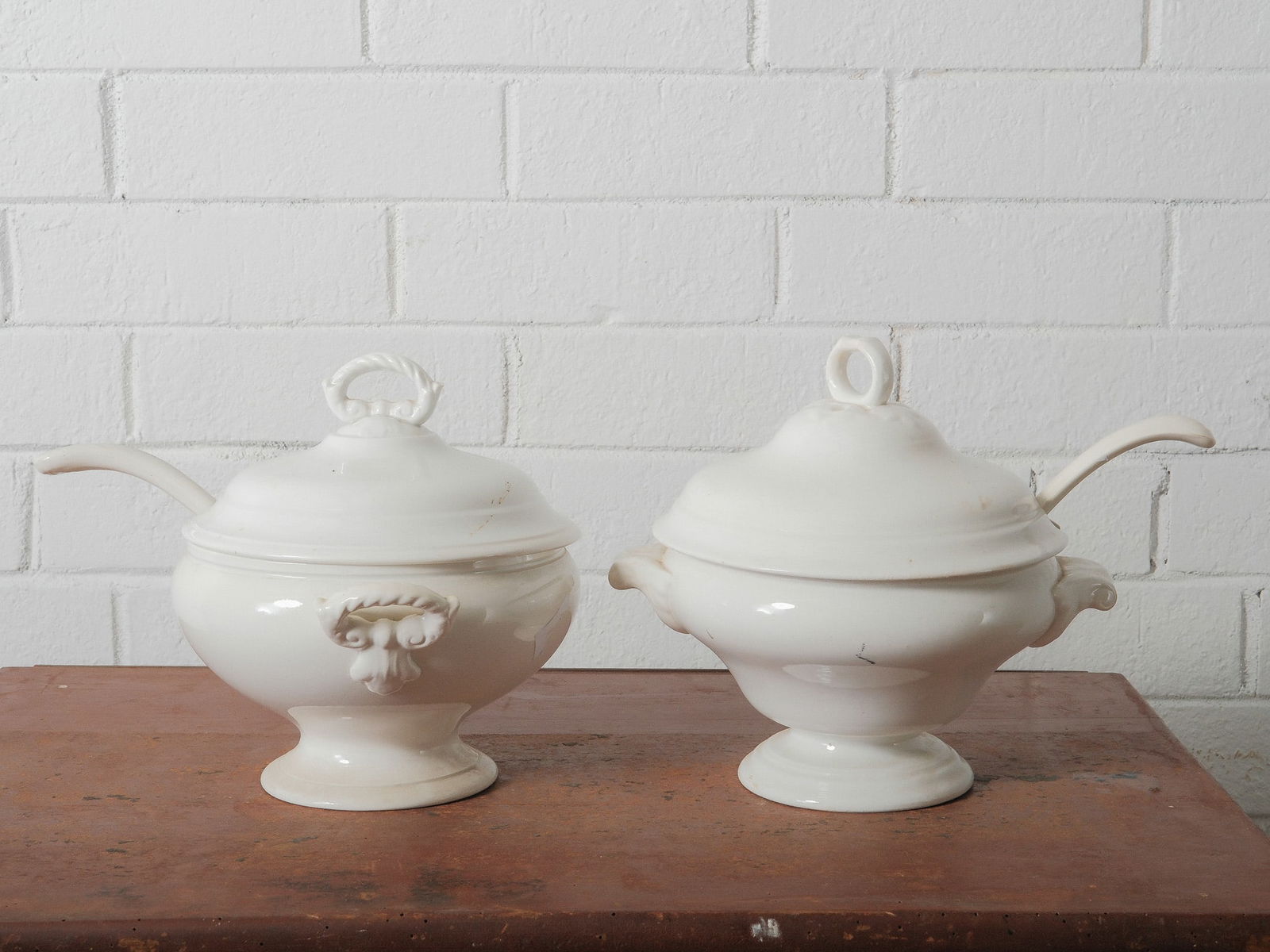 Pair of White Soup Tureens (1 of 5)
