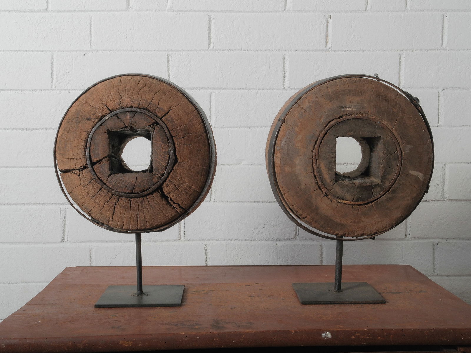 Pair of Antique Wooden Wagon Wheel Hubs on Stands (1 of 6)
