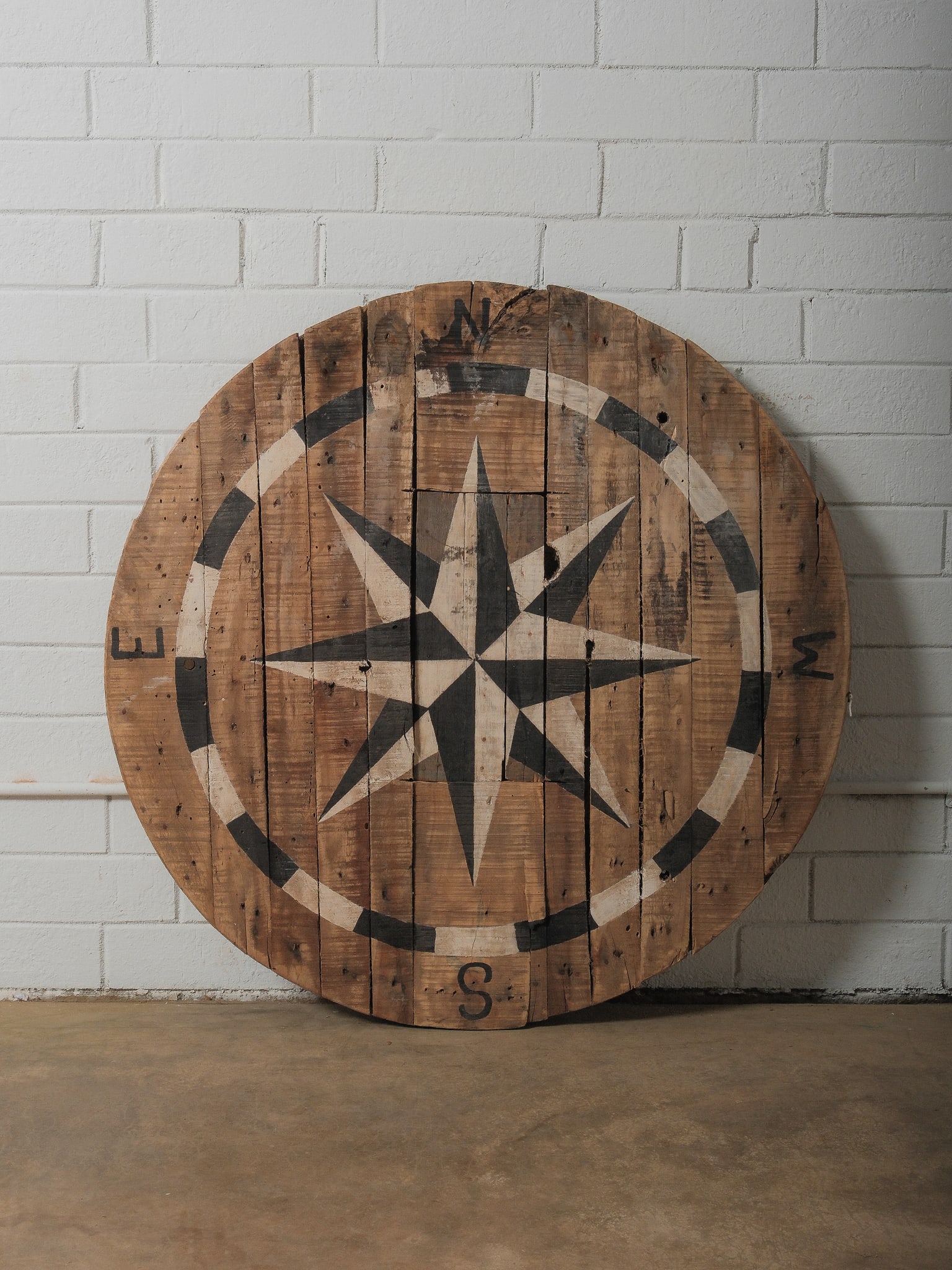 Large Wooden Compass Rose Round (1 of 5)