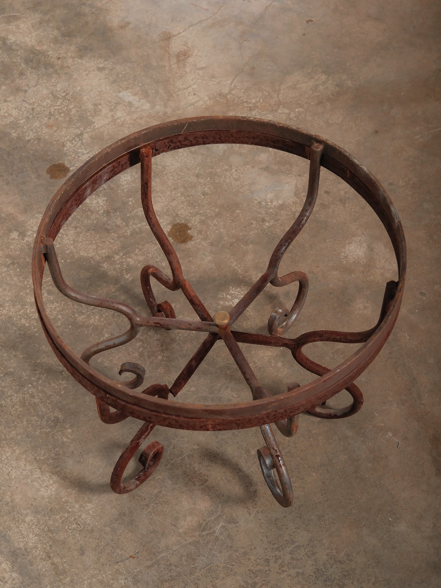 Wrought Iron Scrollwork Planter Base - 4