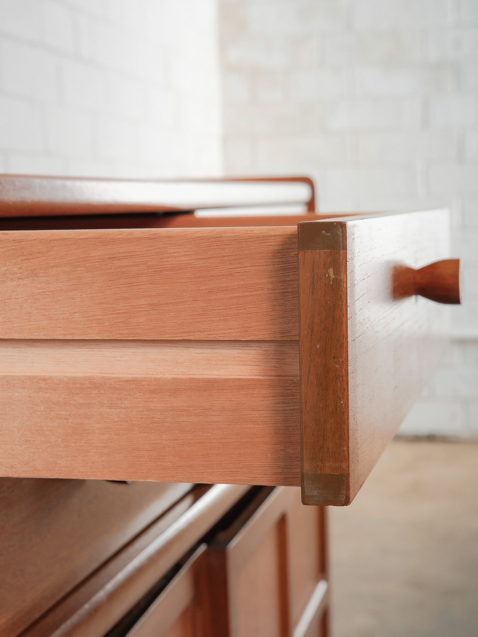 G PLAN Chest for Drawers - 16