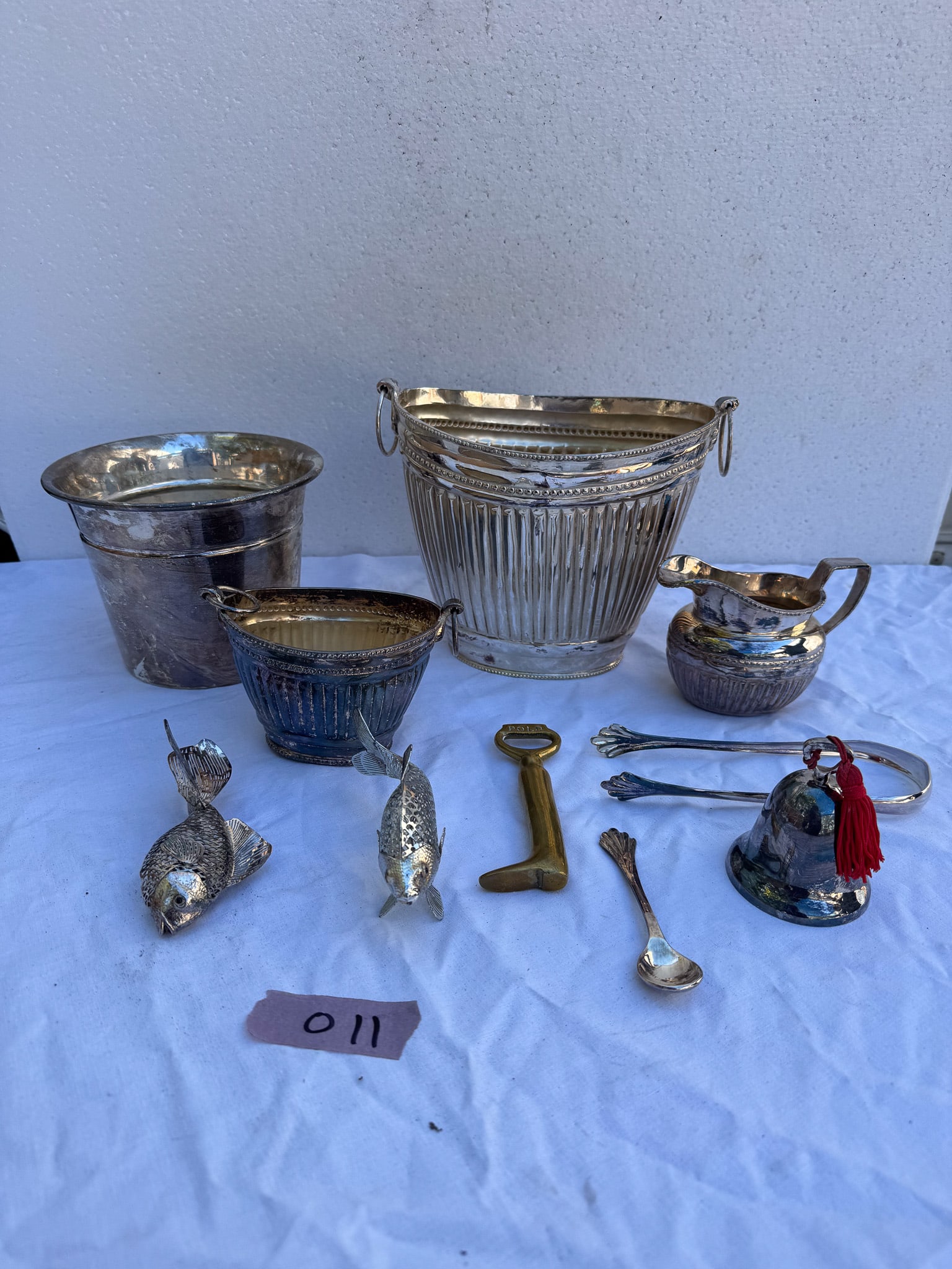 Lot of Mixed Silver Plate serving and Accent Pieces: Lot of Mixed Silver Plate serving and Accent Pieces