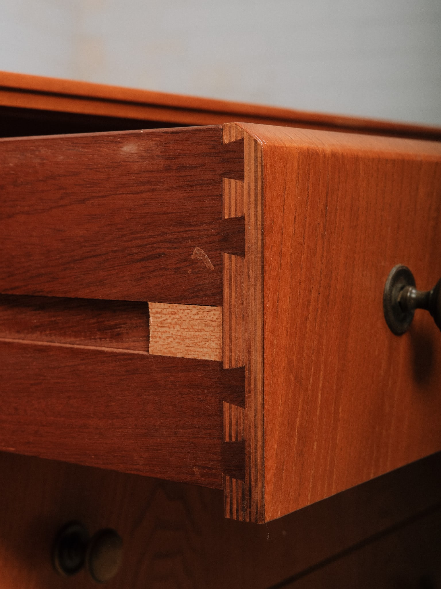 MCM Sideboard - 10
