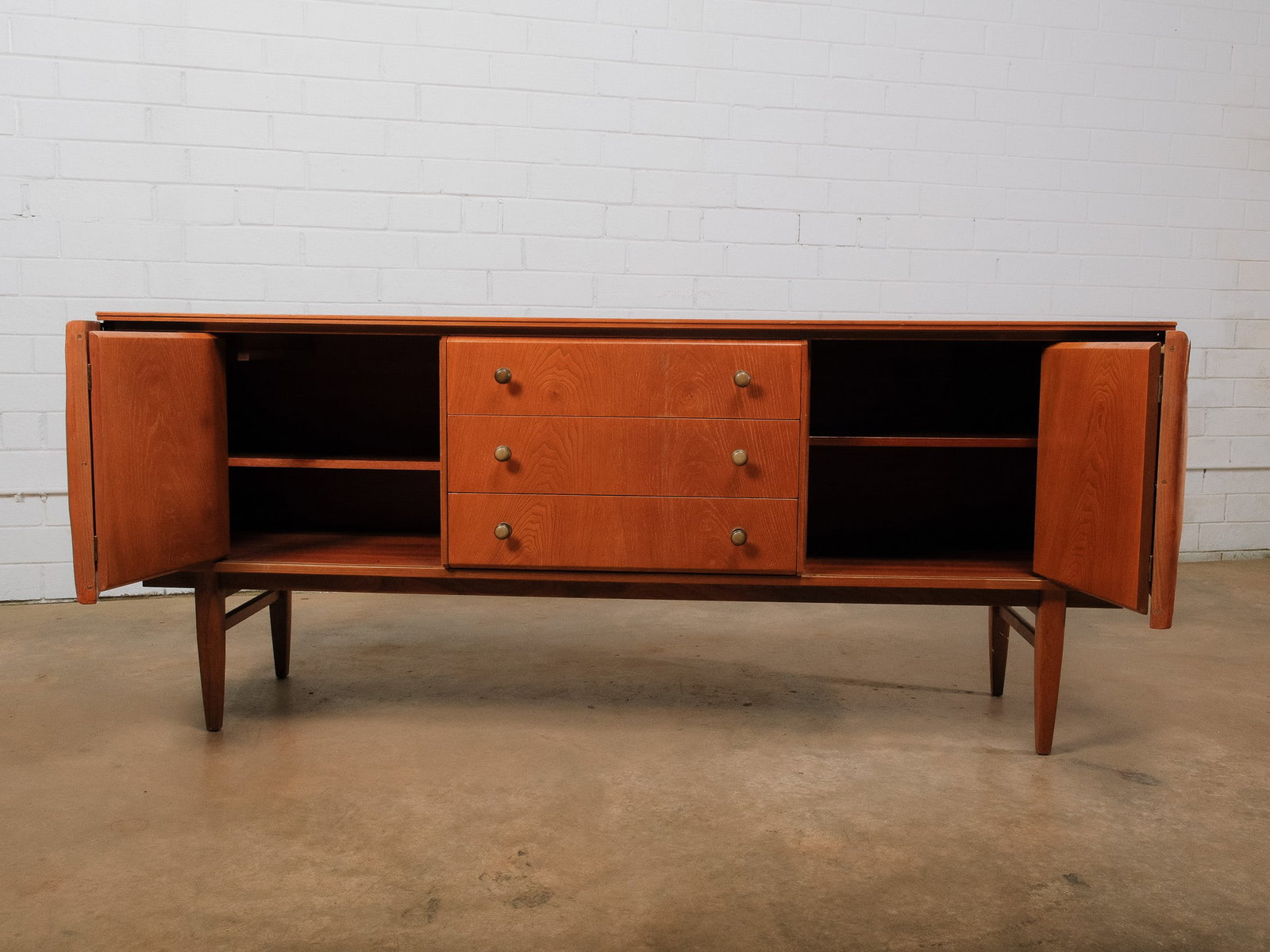 MCM Sideboard - 12