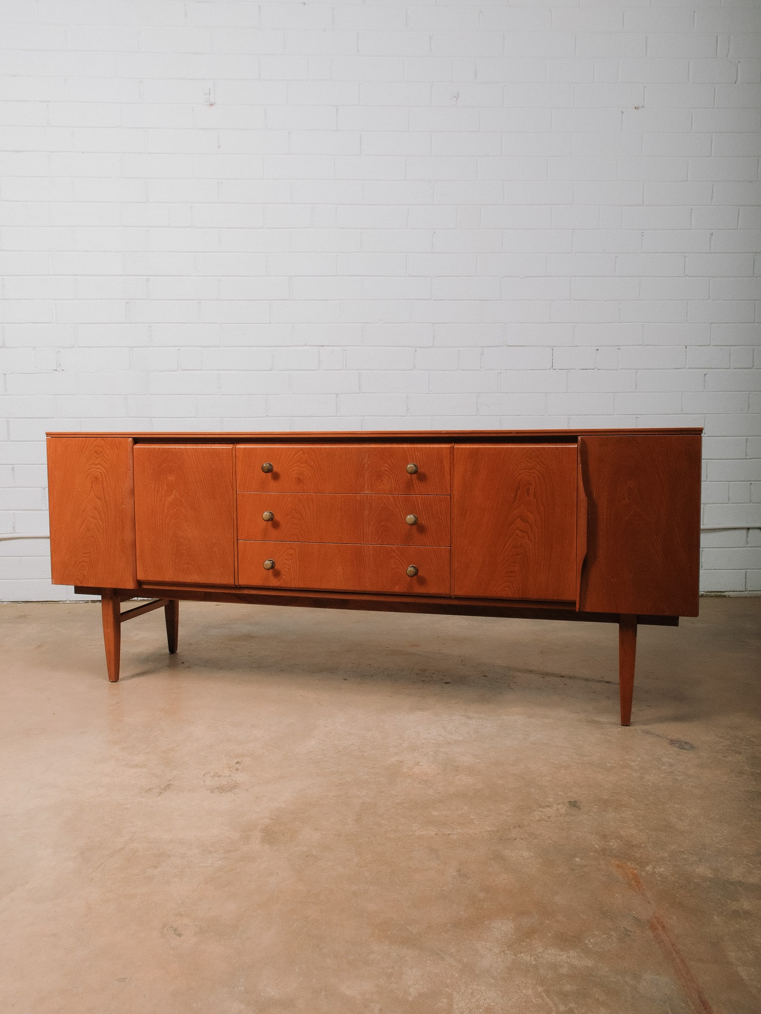 MCM Sideboard - 2