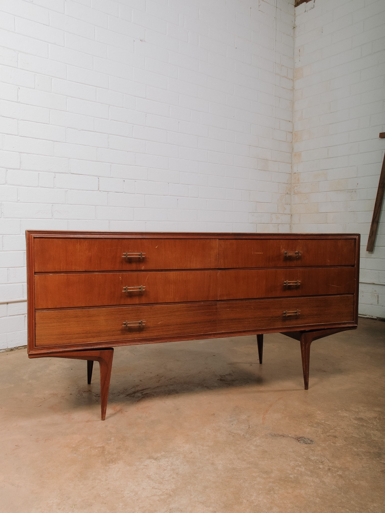 MCM Dresser - 5