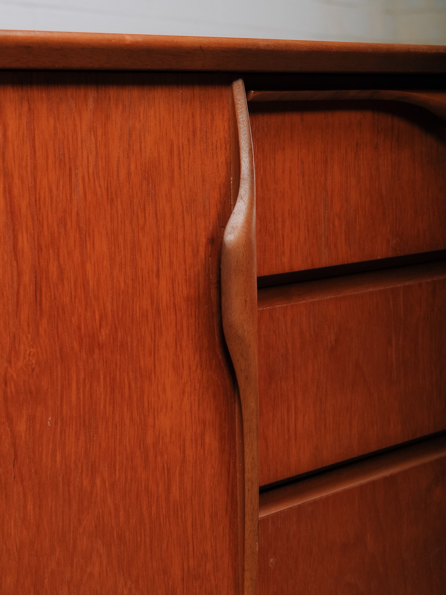 MCM Sideboard - 10