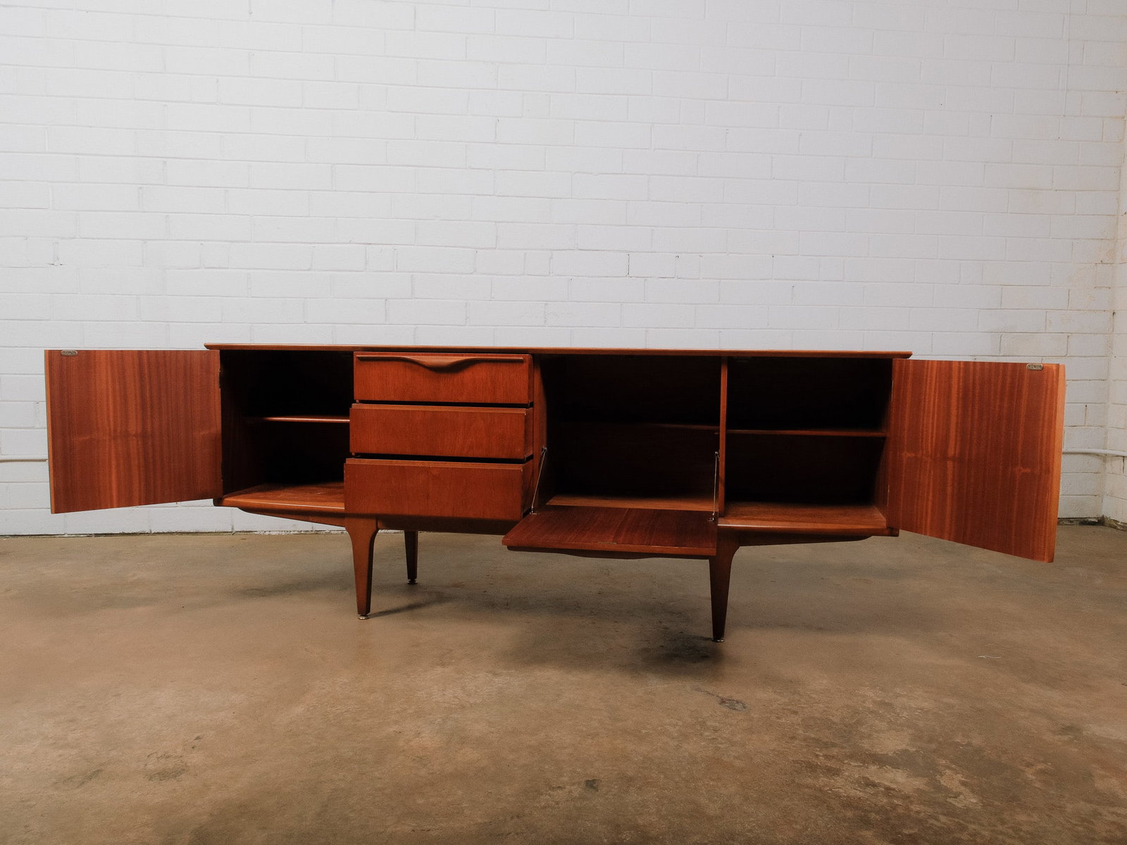 MCM Sideboard - 3