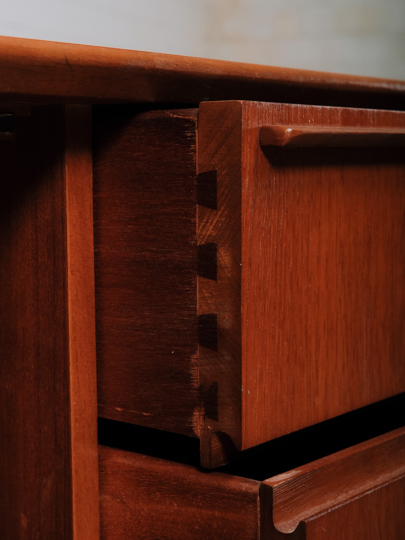 MCM Sideboard - 8