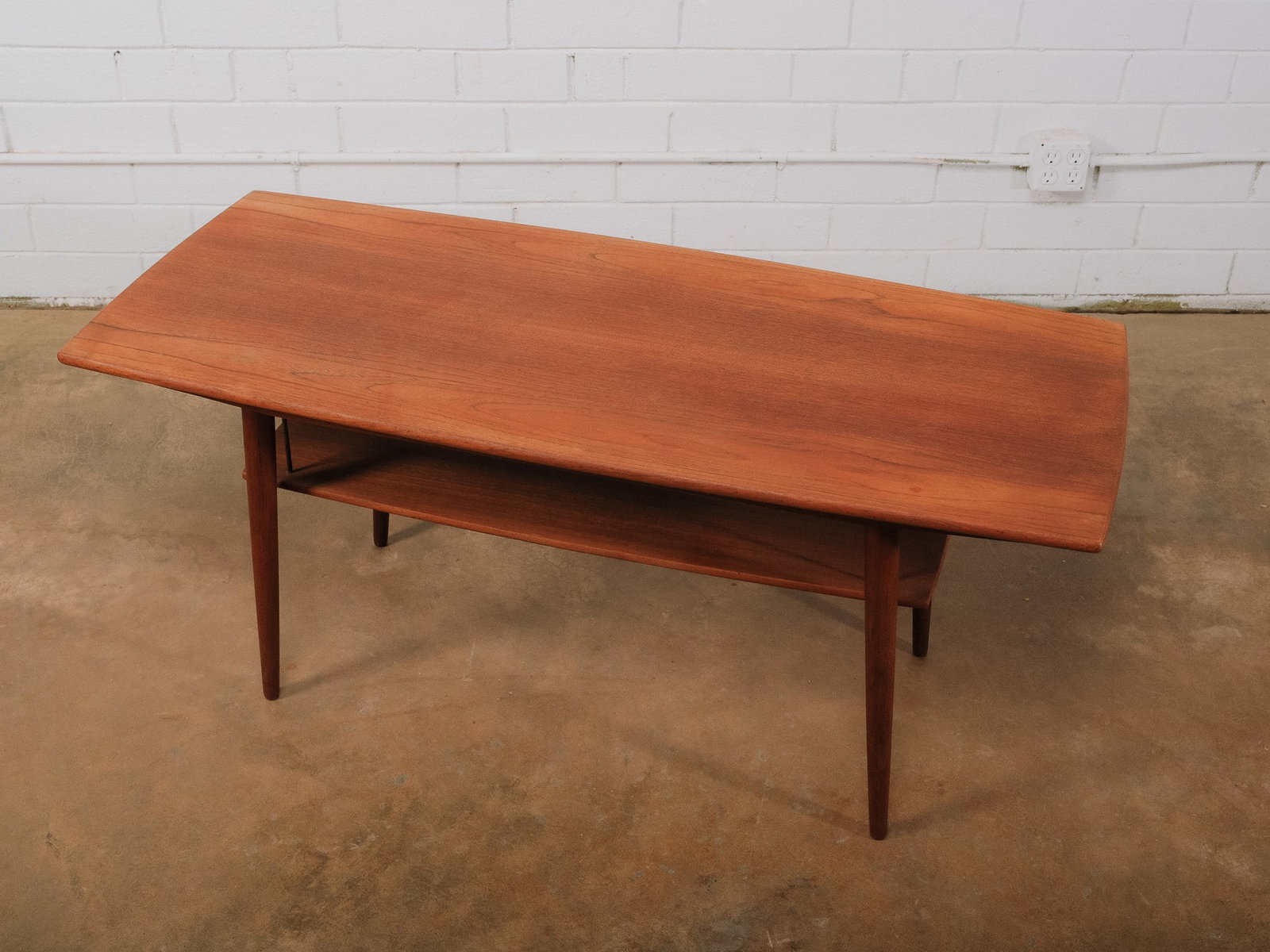MCM Coffee Table with Lower Shelf - 4