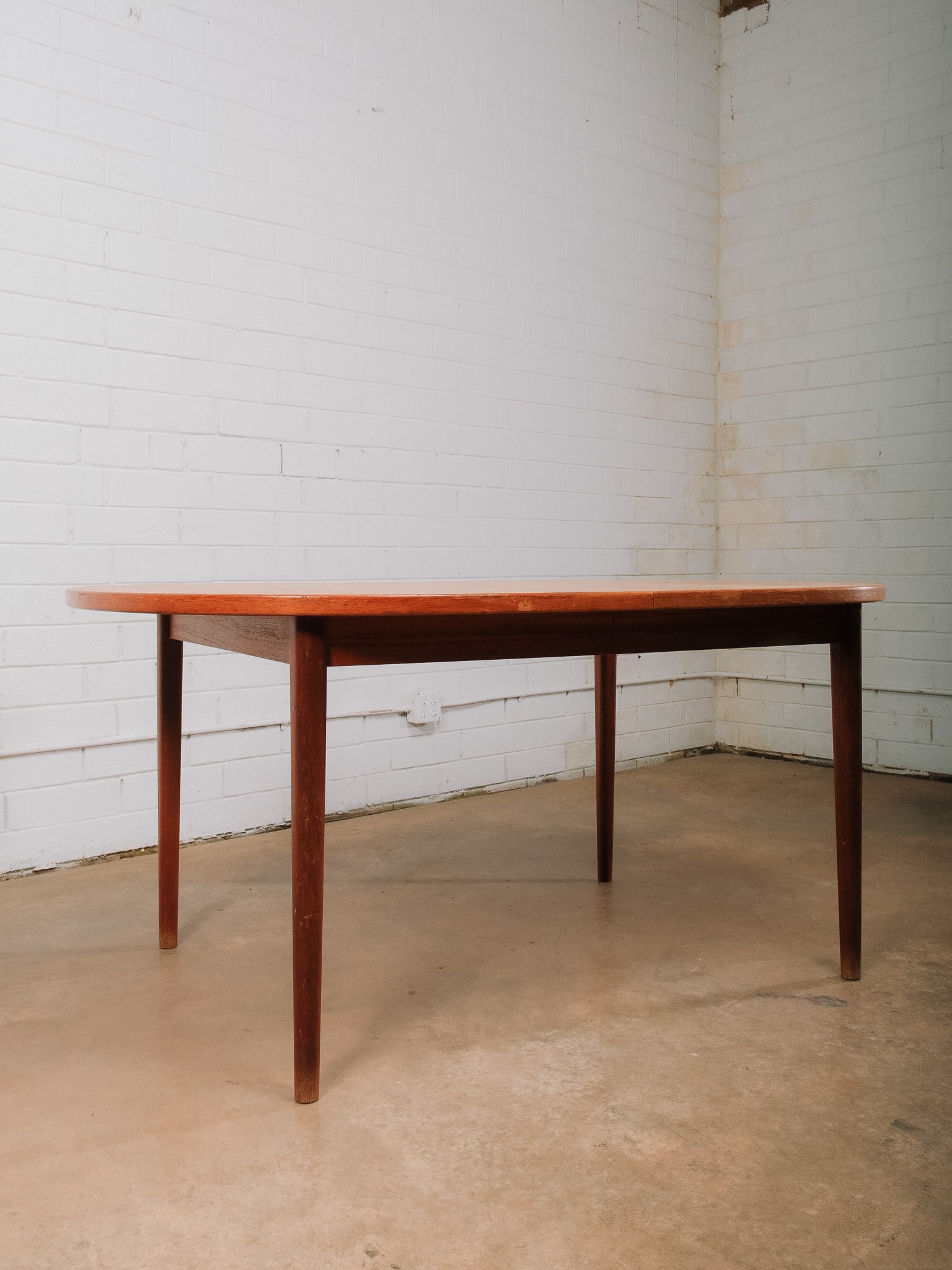 Oval MCM Dining Table - 3
